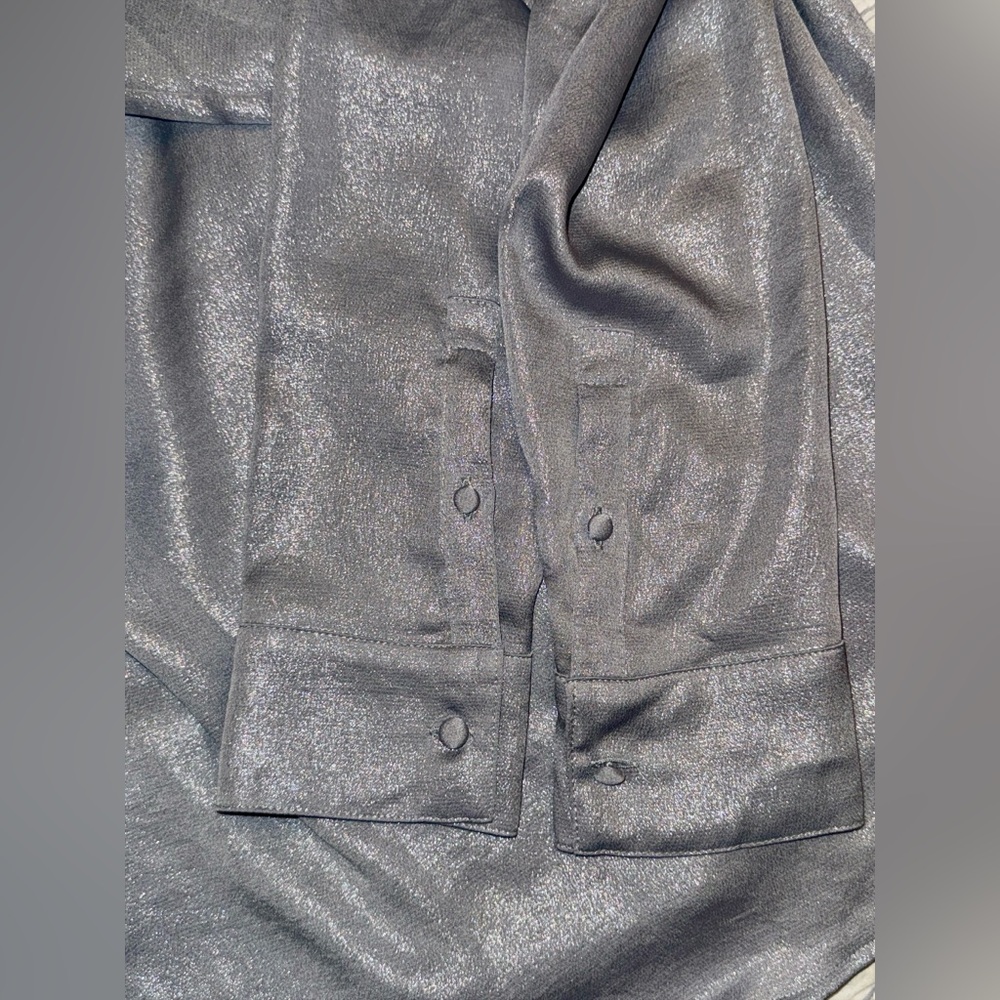 XS TP Extra Small Express Gray Silver Metallic Sa… - image 4